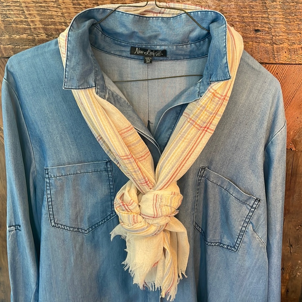 Women’s stripped Scarf